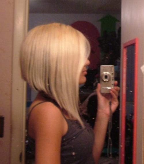 coiffure originale carre plongeant