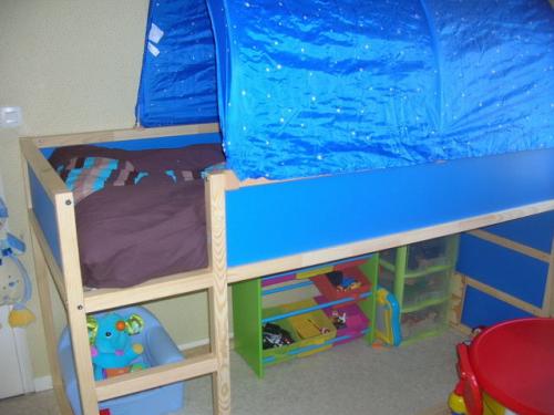 lit superpose quel age