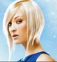 coiffure carre effile plongeant