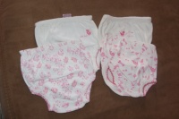 Lot 4 culottes blanches et roses NEUF 3€ PROMO 2€