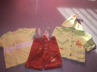 Enble 3 pces marron et vert salopette short + t shirt +veste COMPAGNIE DES PETITS BON ETAT 4 €