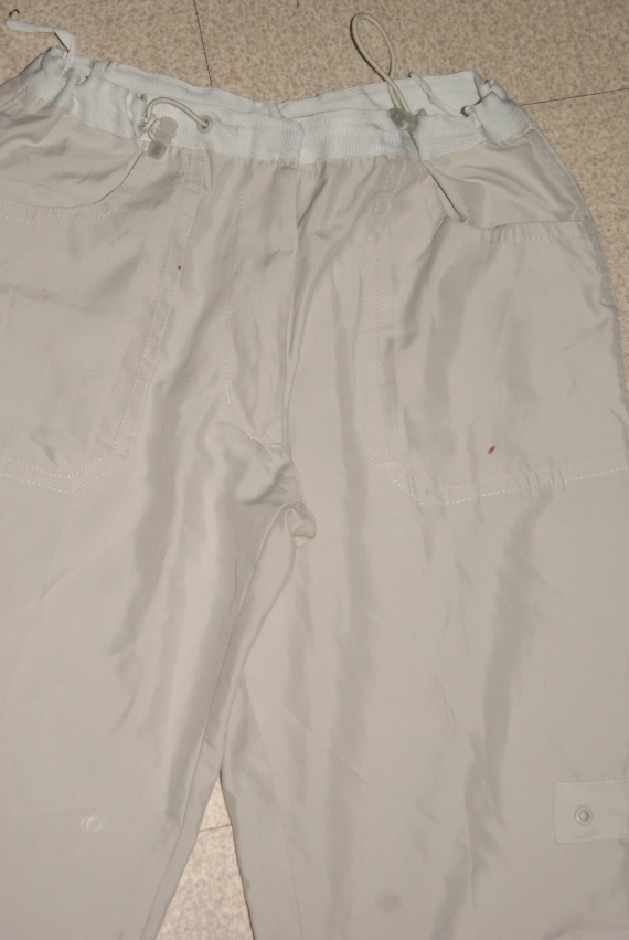 Detail tache pantalon