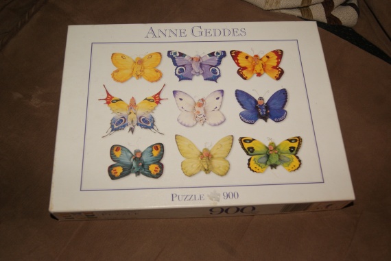 Puzzle 900 pces ANNE GEDDES 4€