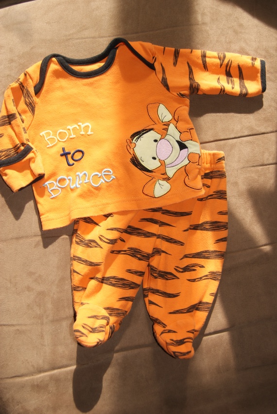Pyjama coton orange TIGROU DISNEY : 5€