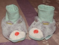 Chaussons peluche 0- 6 Mois MOULIN ROTY 4€