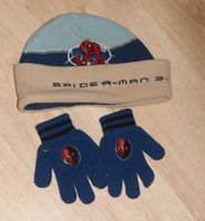 Bonnet + gants 5-8 Ans 2€