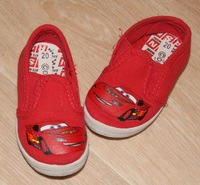 Chaussons P 20 CARS 2€