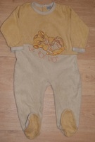 Pyjama velour ocre et beige ( bien porté un peu reche reçu tel quel ) ROI LION SIMBA 3€