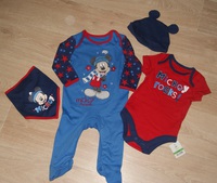 Kit pyjama + body + bonnet + bandana bleu , marine & rouge MICKEY 7€