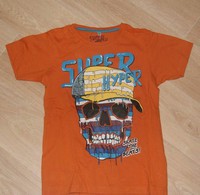 T shirt orange TETE DE MORT  Bon Etat 1€