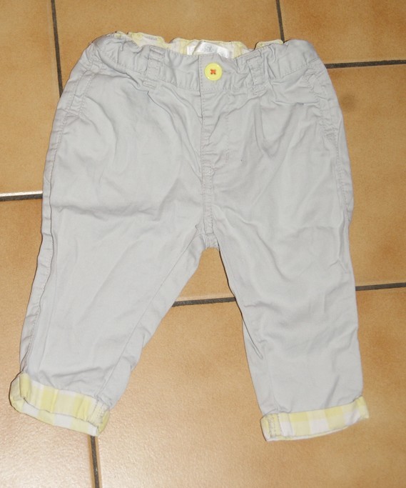 6 MOIS : Pantalon leger beige & vert taille réglable KITCHOUN 1€