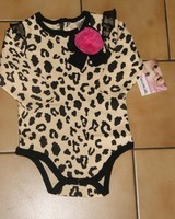 9 MOIS : Body relopard ( taille grand ) NEUF 3€