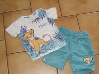 18 MOIS : T shirt + short ROI LION SERA OFFERT