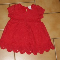 4/6 MOIS : Robe rouge crochet H&M 2€