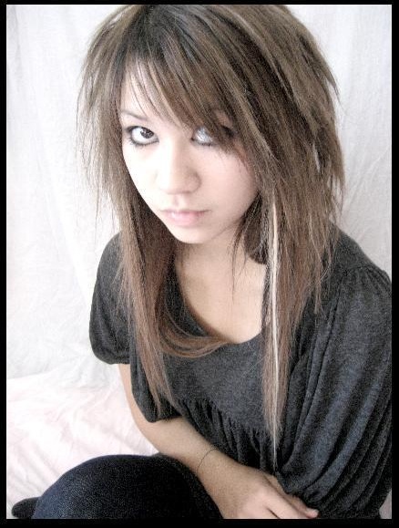 Coupe Emo Avec Cheveux Fin Aimerais Avoir Du Volume Coiffure Et