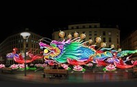 lanternes-zigong-place-republique-lors-fete-lumieres-2016