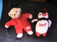 Peluche Doudou ours rouge et Pingouin noir blanc rouge - Fnathy - Nounours -