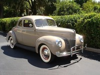 1940-Ford-Coupe_Deluxe-624x468