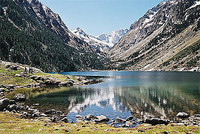 lac-de-Gaube-Hautes-Pyrénées
