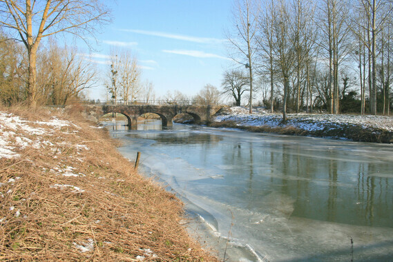 rivière gelée