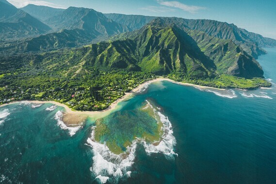 Montagnes vertes _ Hawaï  _ Etats-Unis