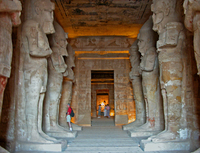 Temple_of_Rameses_II,_eight_Osiris_pillars