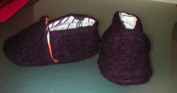 Chausson laine violet