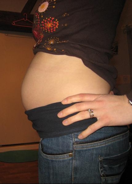 Prise De Poids Rapide Et Gros Ventre Des Le Debut Futures Mamans Forum Grossesse Amp Bebe Doctissimo