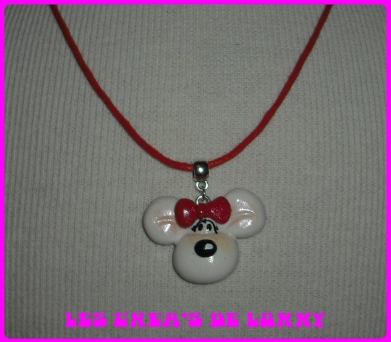 Collier DIDDLINA 8 € rouge rubis
