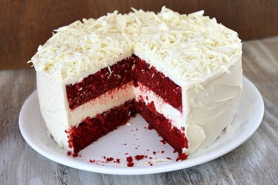 cceed76823f1732d01ba76e316008af1--red-velvet-cheesecake-cake-red-velvet-cakes