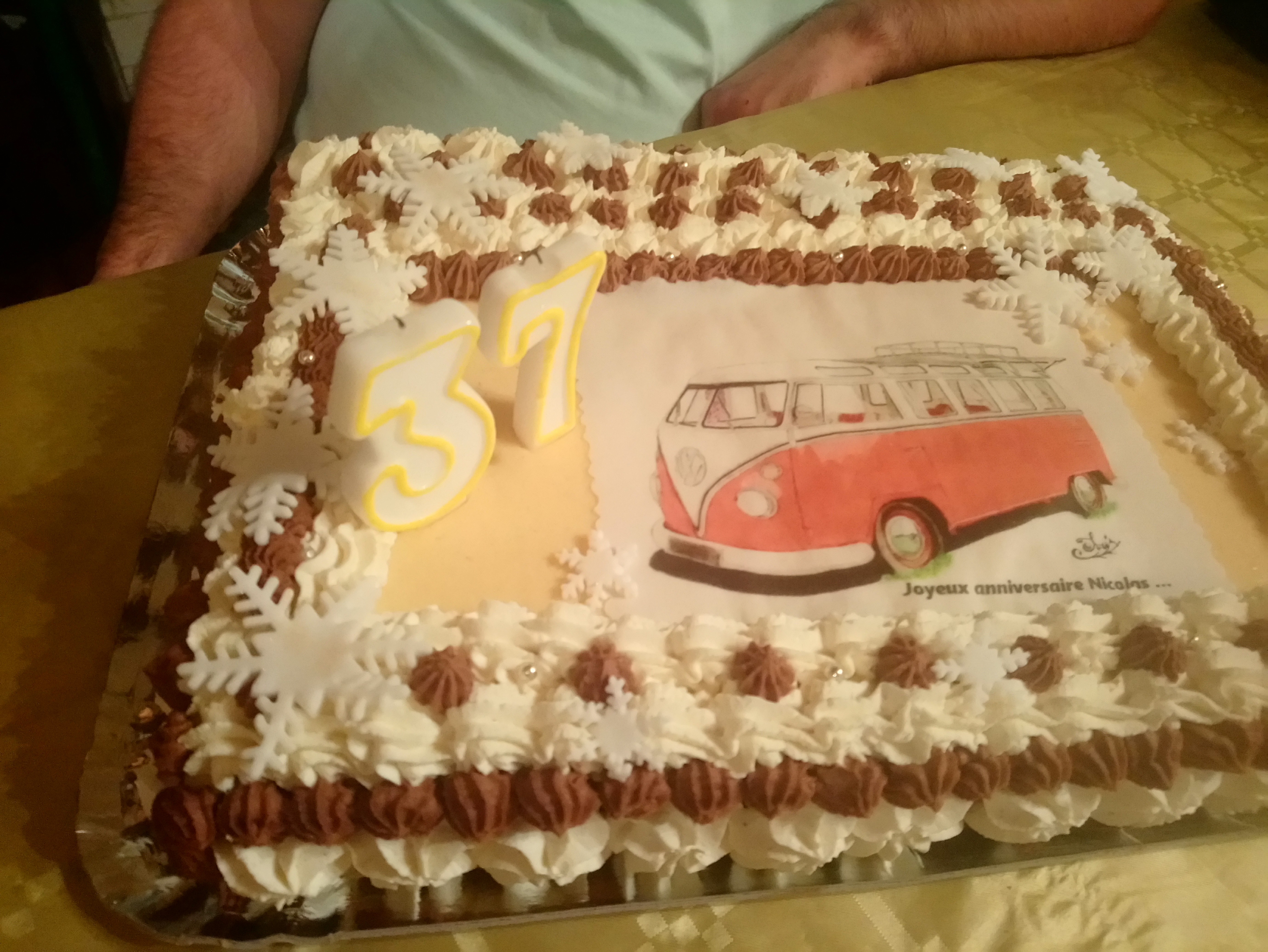 Gateau Genoise Mousse Chocolat Creme Chiboust Et Craquelin Praline Creation Patissiere Lorelye24 Photos Club Doctissimo Gateau Genoise Mousse Chocolat Creme Chiboust Et Craquelin Praline Creation Patissiere Lorelye24 Photos Club Doctissimo