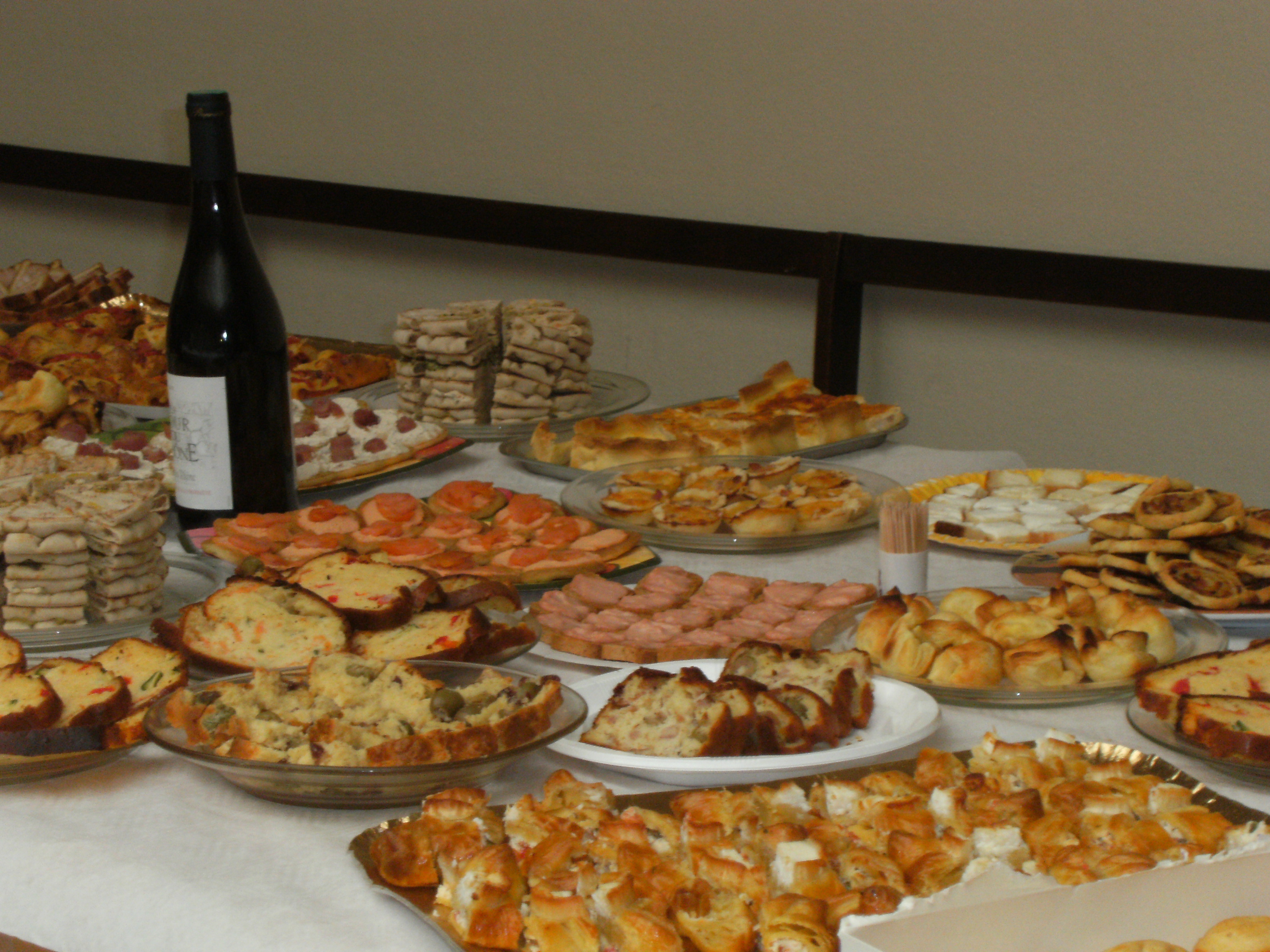Cakes Sales Et Autres Buffet Froid Et Chaud Nicabou Photos
