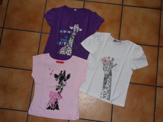 Violet taille 5 ans 3€