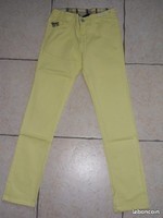 2€ Pantalon jaune Sergent Major (légère tache genou ) taille 10 Ans