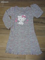 4€ taille 8 ans charmmikitty