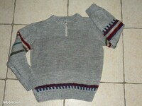 3€ Pull tricoté main Taille 10 Ans LBC le 05-12-20