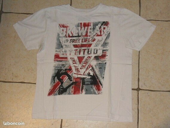 2€ T-shirt MC BKL WEAR Rock Style Taille 12 Ans