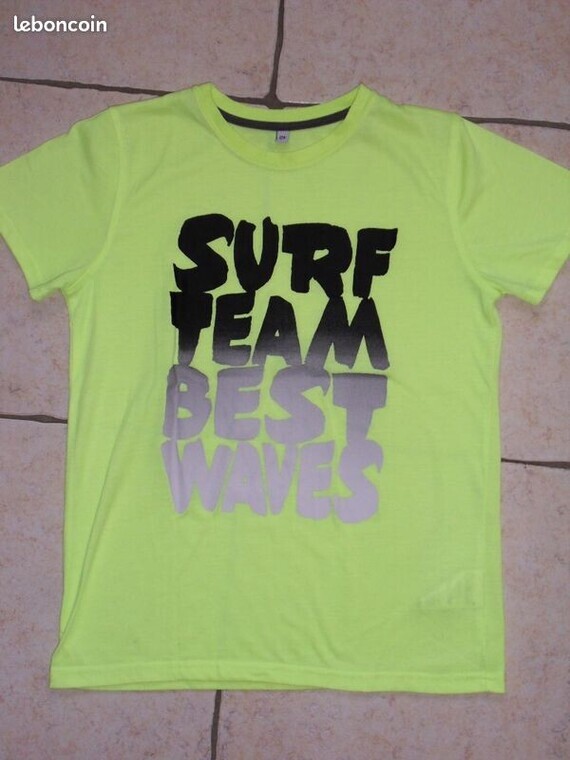 2€ T-shirt fluo Taille 12 Ans