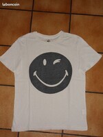 2€ T-Shirt Blanc MC Smiley Taille 12 ANS Magdalena C LBC le 13-05-23