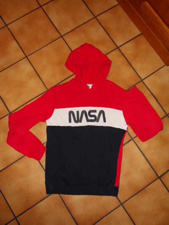8€ taille 12 ans