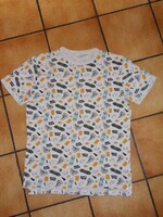 2€ T-Shirt MC gris clair à motifs sympas Taille 14 ANS
