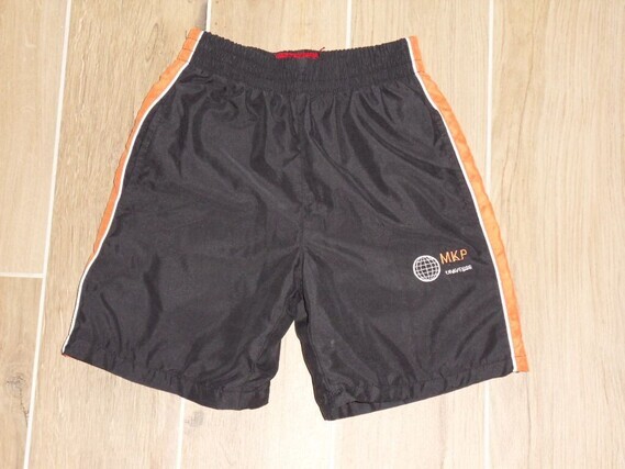 2€ Short MKP-ON Taille 8 Ans
