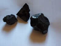 3€ lot de 3 obsidiennes noire, 32g , Mattias R LBC le 01-07-24