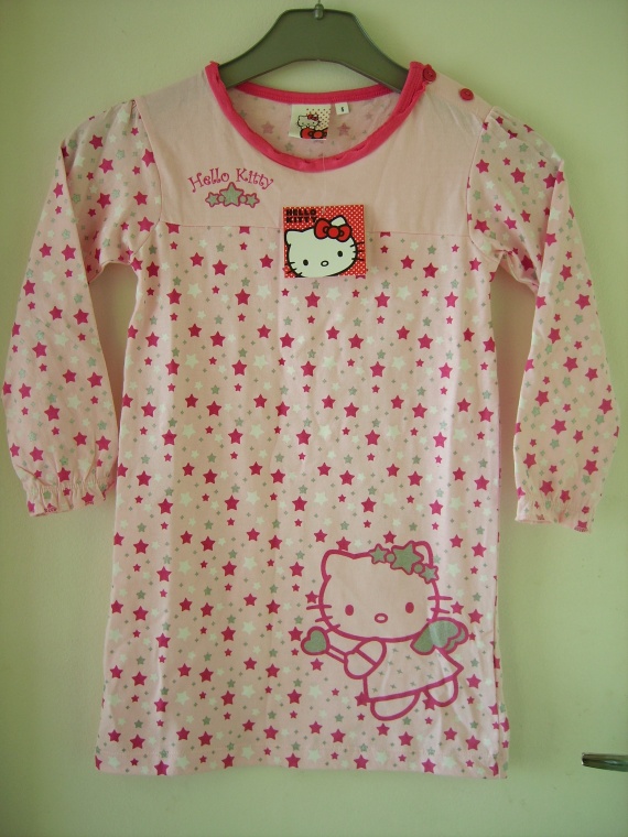 Chemise de nuit rose " Hello Kitty "- 5 ans.