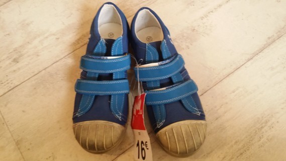 Chaussures neuves Tissaia en 37 3€