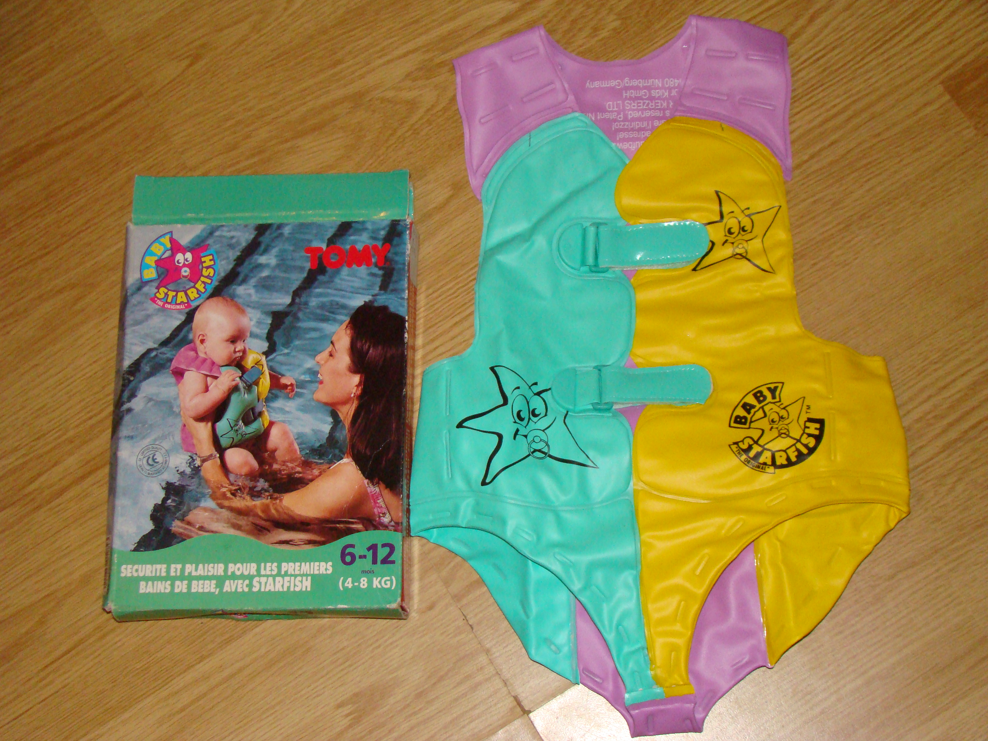 Gilet Boddy Complet Pour La Piscine Ou La Mer Servie 1 Fois Tres Bonne Etat Comme Neuf Pour Bebe D Tout Pour Le Bain Gaelletifanny Photos Club Doctissimo