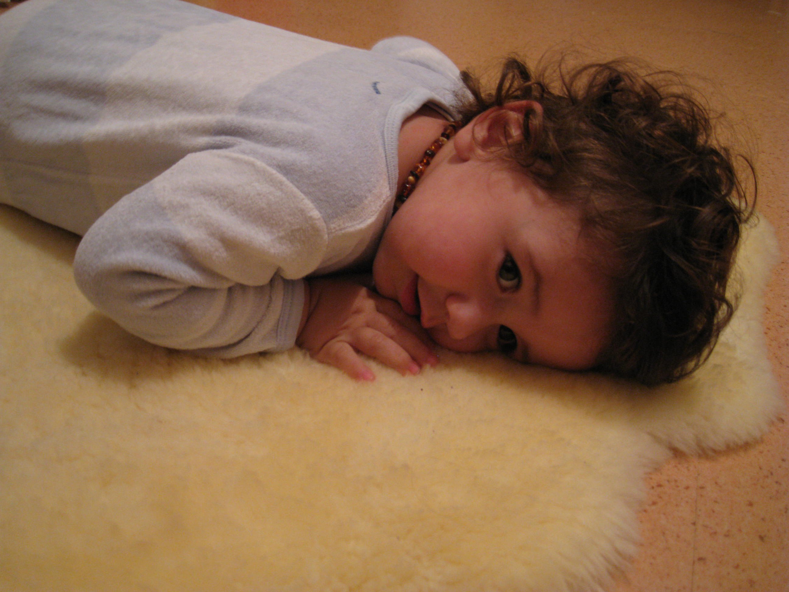 Les Cheveux Boucles Sur Un Petit Gars Bebe Grandit Forum Grossesse Amp Bebe Doctissimo