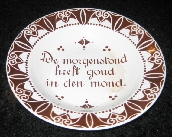 De morgenstond heeft goud in de mond. - Nederlandse gezegden