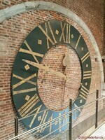 L'horloge du beffroi de Mons (2)