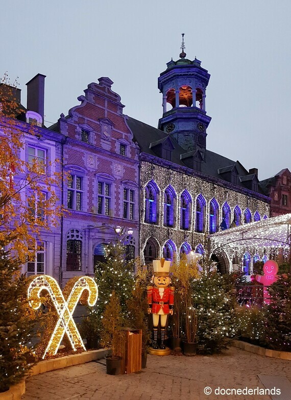 Noël (décembre 2020) - Mons, Belgique / Belgien (09)